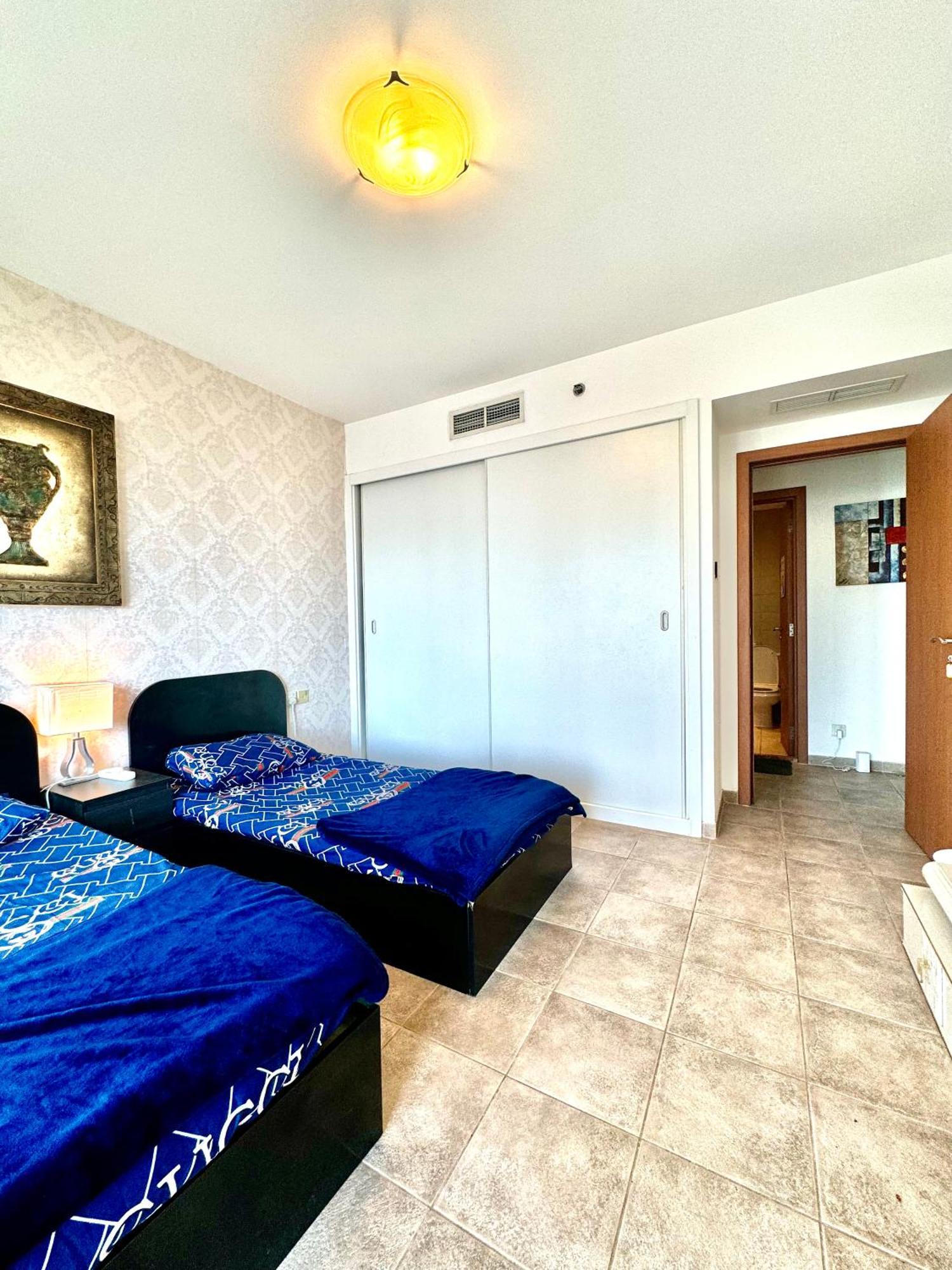 Apartamento Travelers Backpackers Dubái Exterior foto