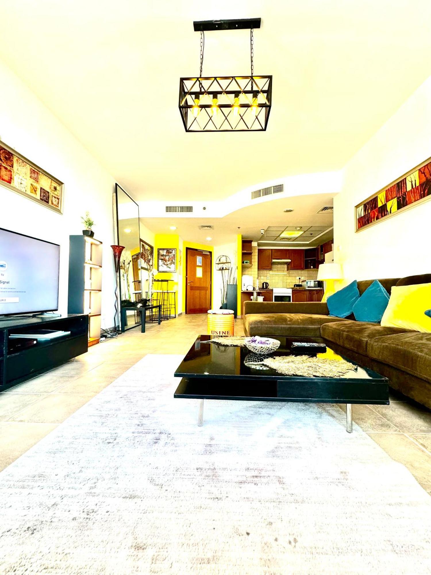 Apartamento Travelers Backpackers Dubái Exterior foto